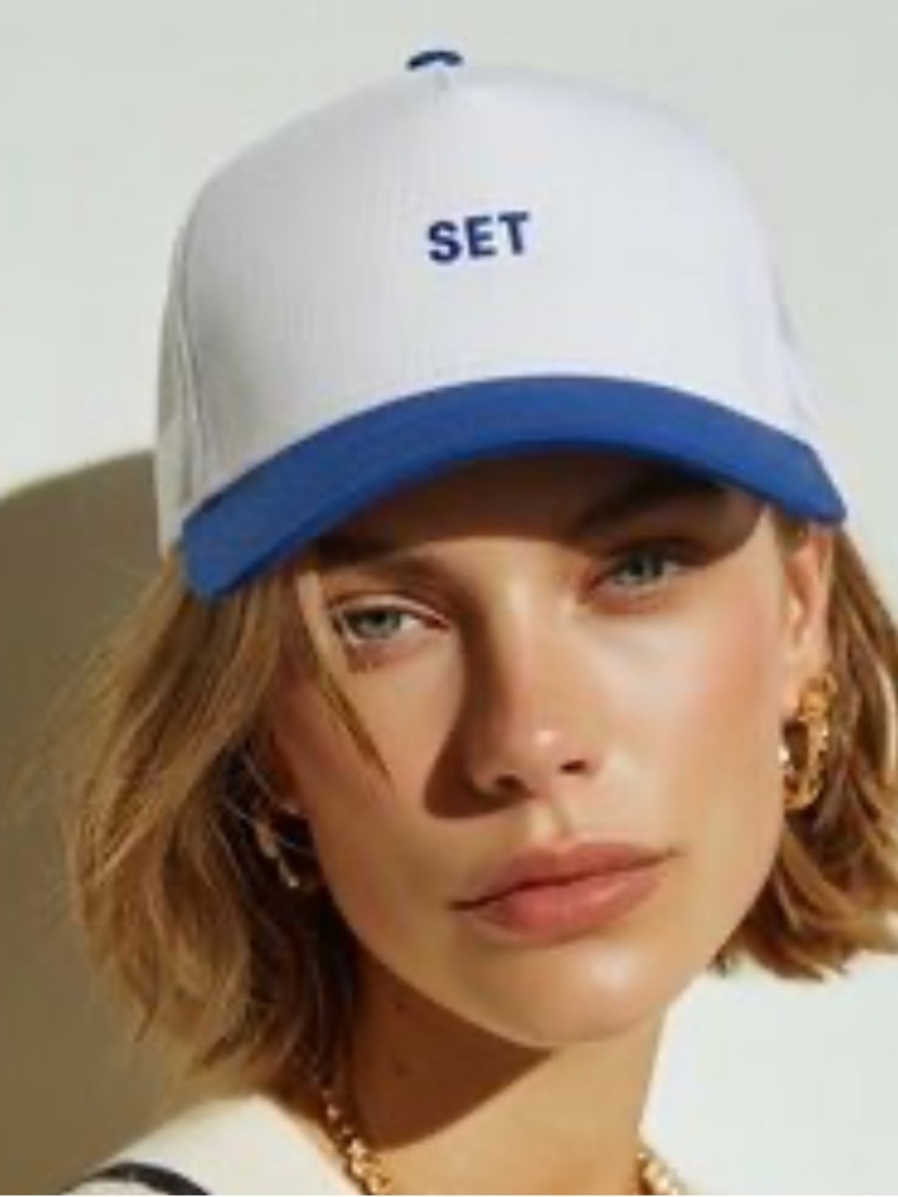 Set Active Employee Hat - Picture 4 of 5